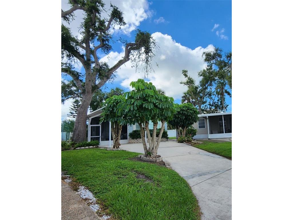3333 26th Avenue E #4 Bradenton FL 34208 A4664506 image32