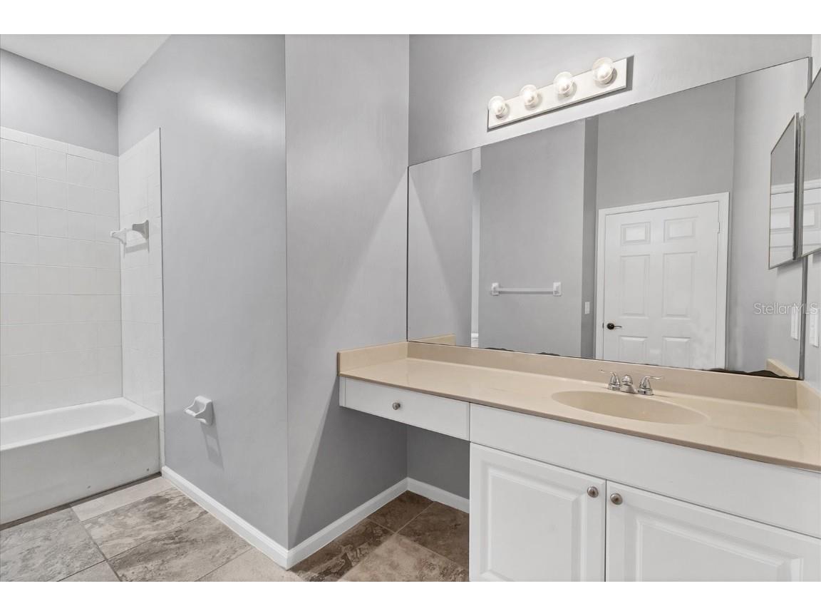 3333 Grand Vista Court #203 Port Charlotte FL 33953 C7513999 image10