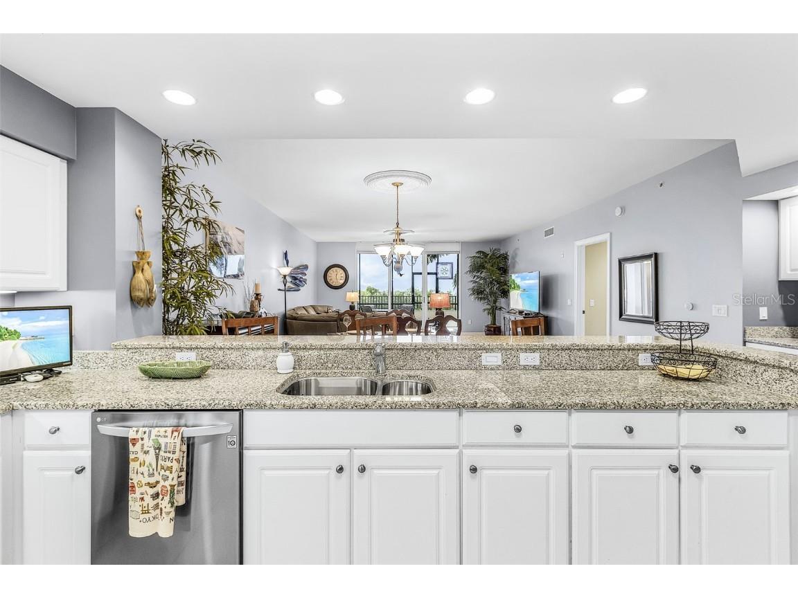 3333 Sunset Key Circle #103 Punta Gorda FL 33955 C7516977 image21