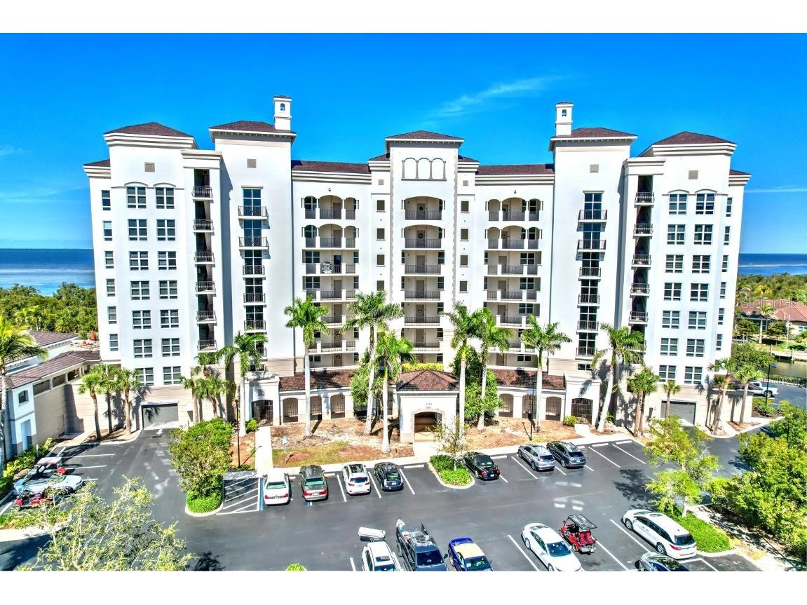 3333 Sunset Key Circle #701 Punta Gorda FL 33955 C7475158 image1