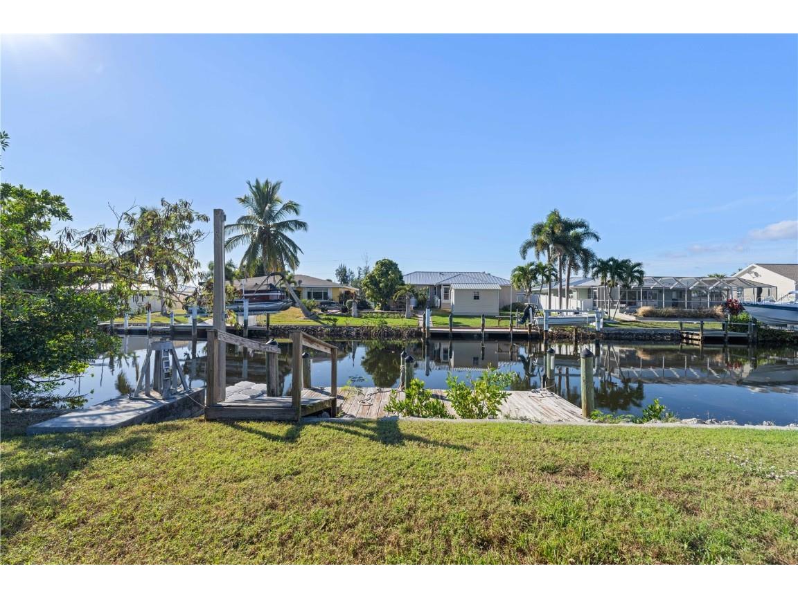 3333 Wisteria Place Punta Gorda FL 33950 C7518860 image2