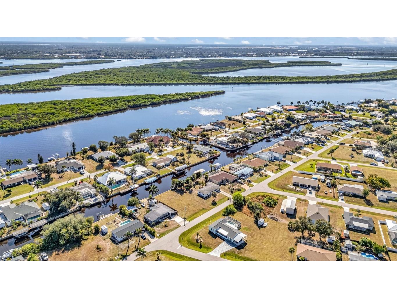 3334 Dover Drive Punta Gorda FL 33983 C7517920 image8