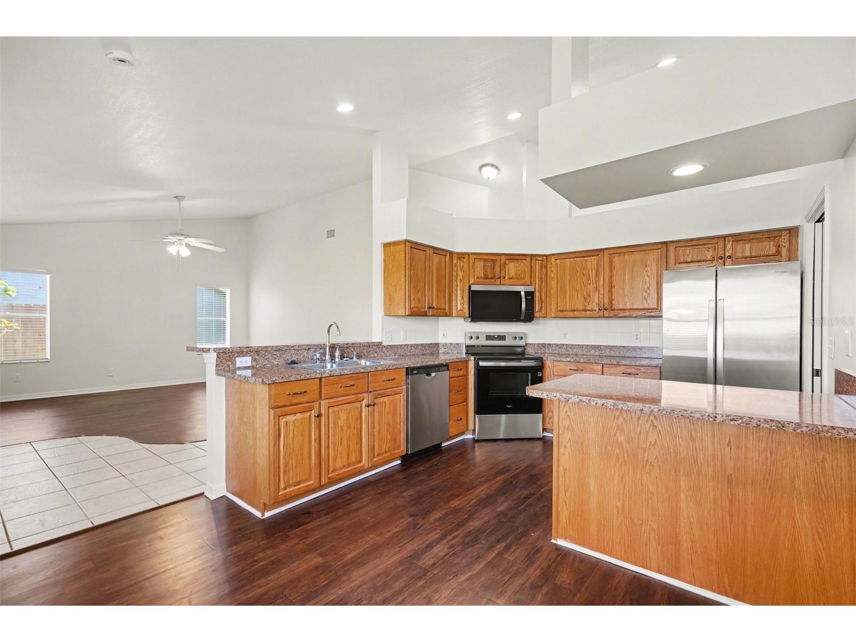 3334 Lake View Circle Melbourne FL 32934 O6388874 image11