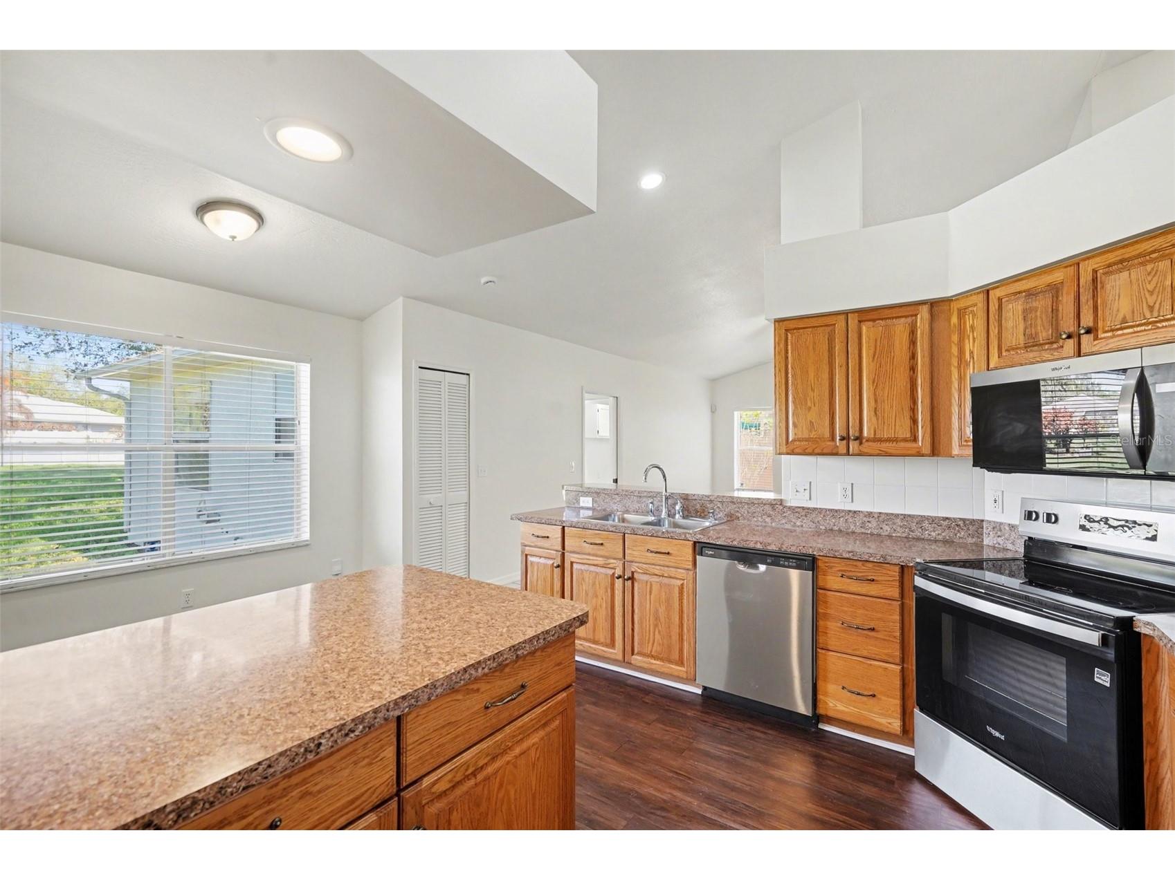 3334 Lake View Circle Melbourne FL 32934 O6388874 image13