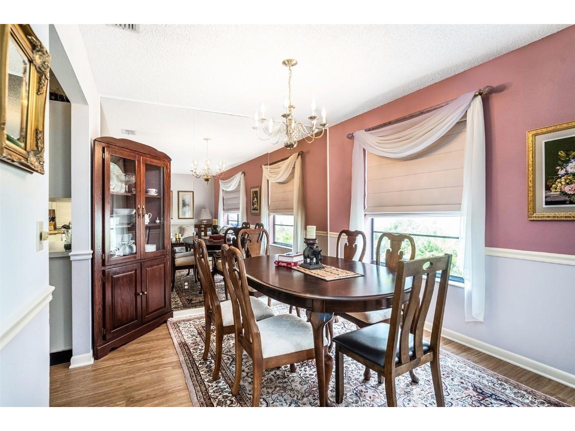 3335 Foxridge Circle Tampa FL 33618 TB8448789 image12