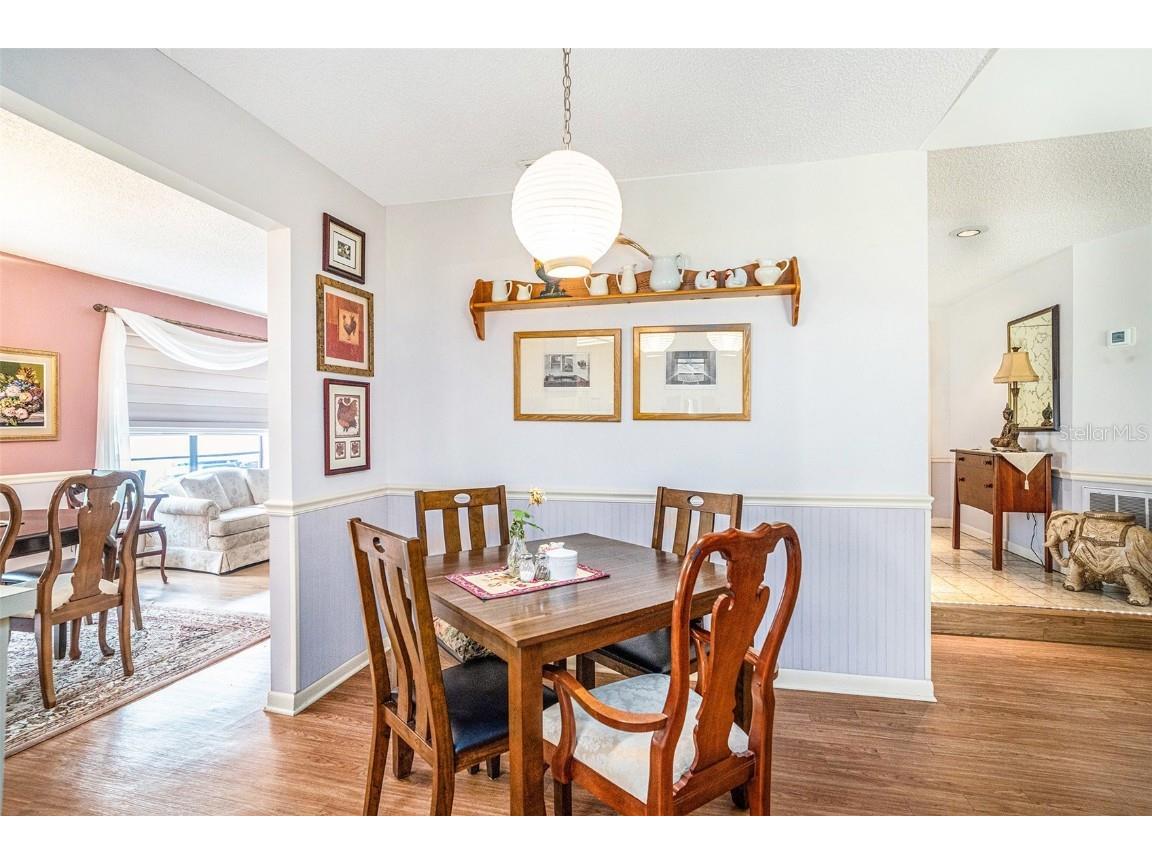 3335 Foxridge Circle Tampa FL 33618 TB8448789 image13