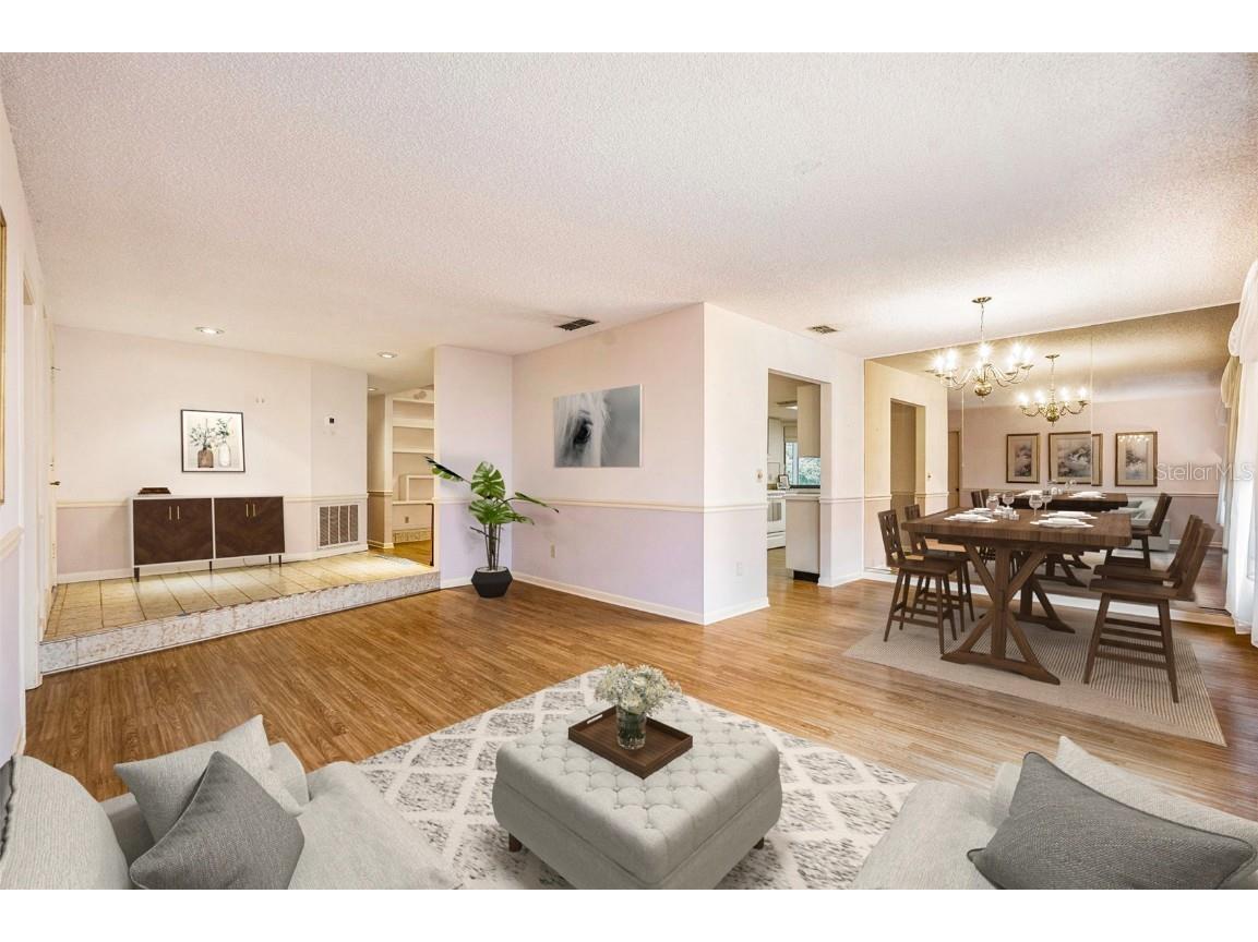 3335 Foxridge Circle Tampa FL 33618 TB8448789 image5