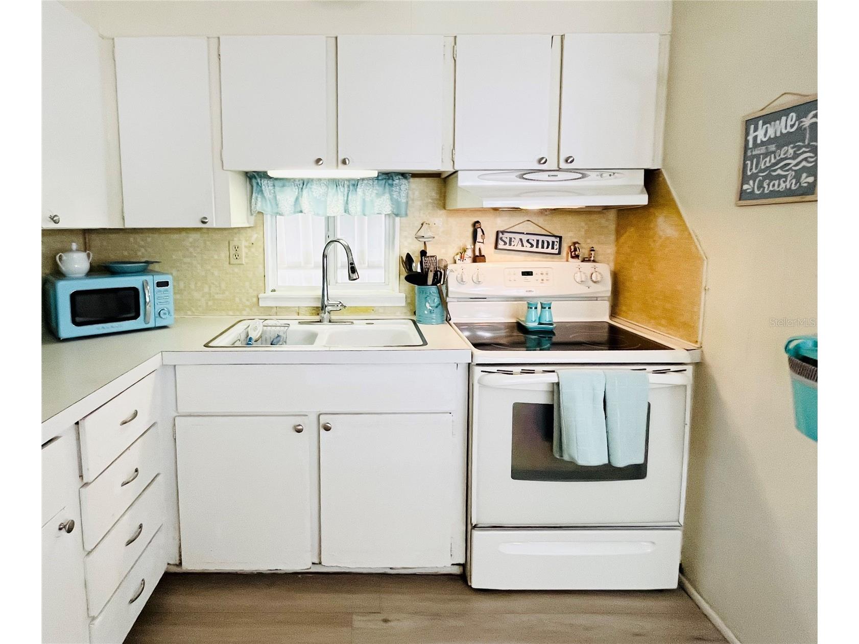 3335 Spanish Oak Terrace Sarasota FL 34237 A4641948 image13