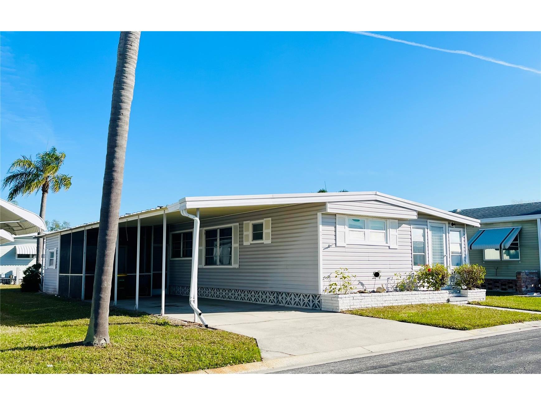 3335 Spanish Oak Terrace Sarasota FL 34237 A4641948 image2