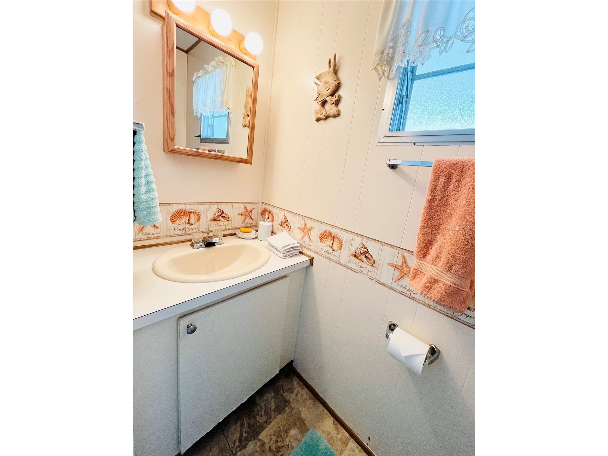 3335 Spanish Oak Terrace Sarasota FL 34237 A4641948 image28