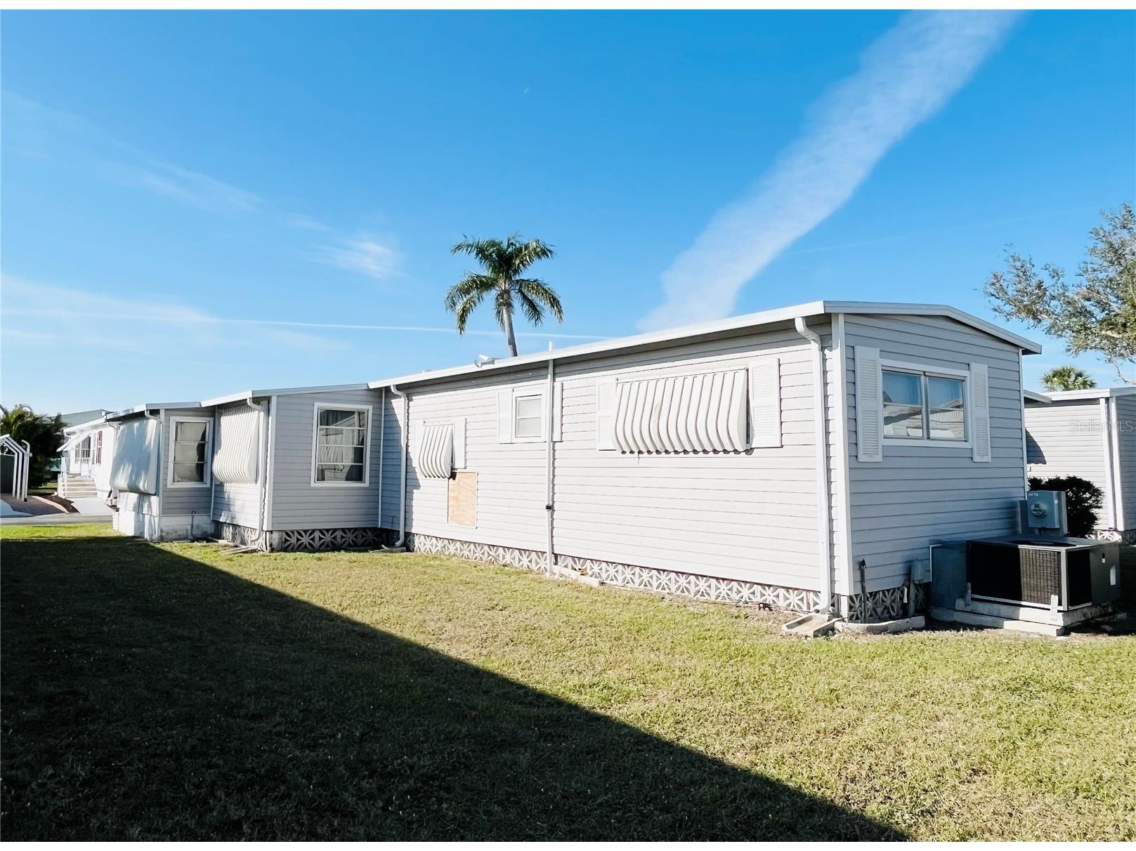 3335 Spanish Oak Terrace Sarasota FL 34237 A4641948 image46