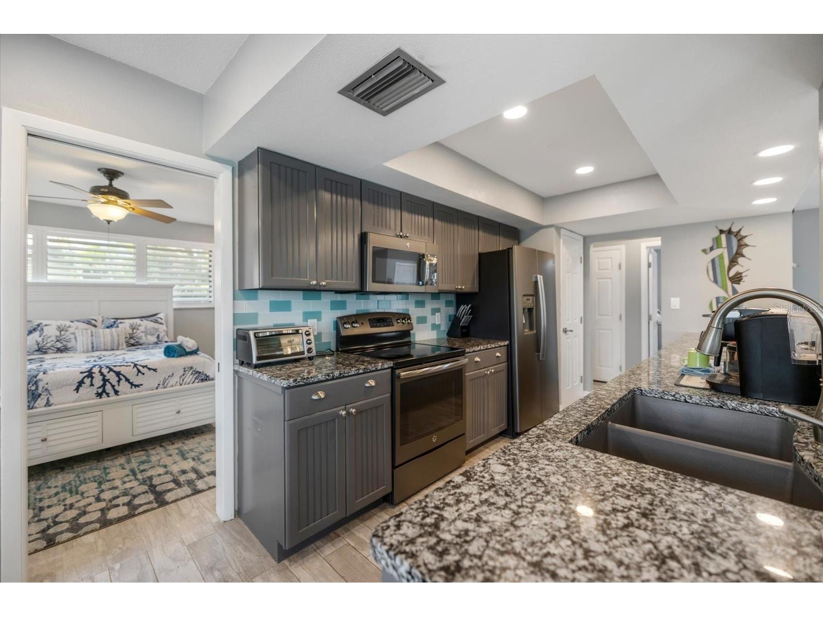3336 Tripoli Boulevard Punta Gorda FL 33950 C7526769 image5