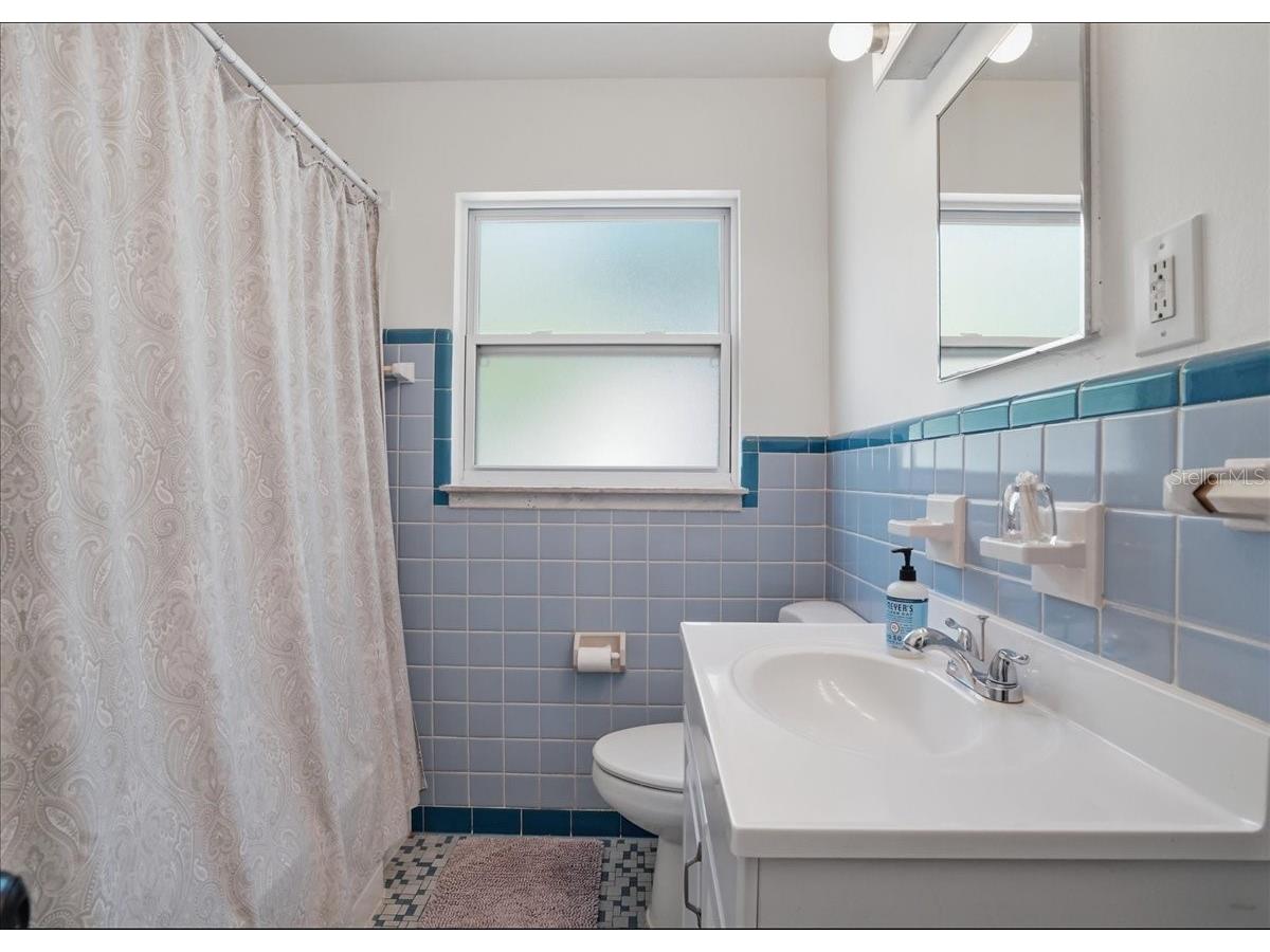 3337 16th Street N Saint Petersburg FL 33704 TB8494356 image26