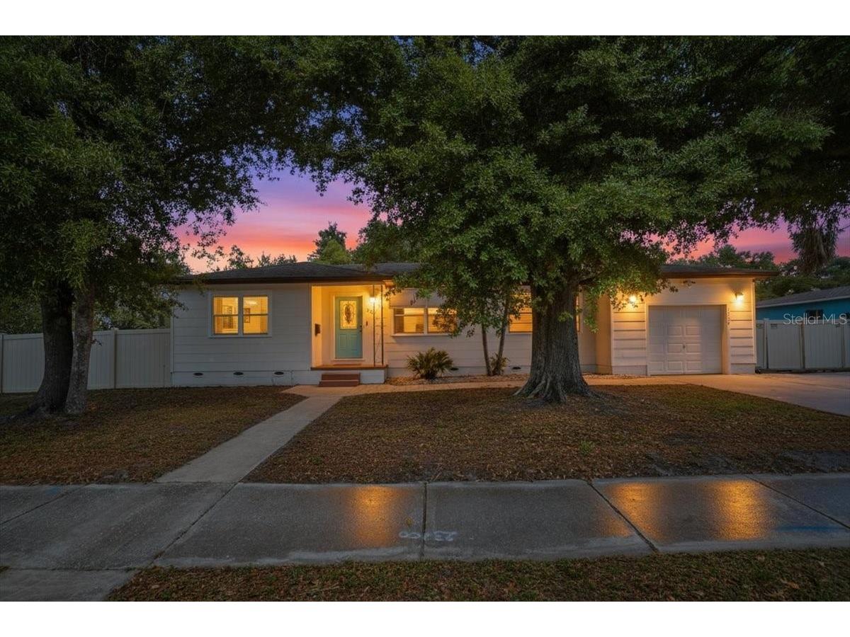 3337 16th Street N Saint Petersburg FL 33704 TB8494356 image4