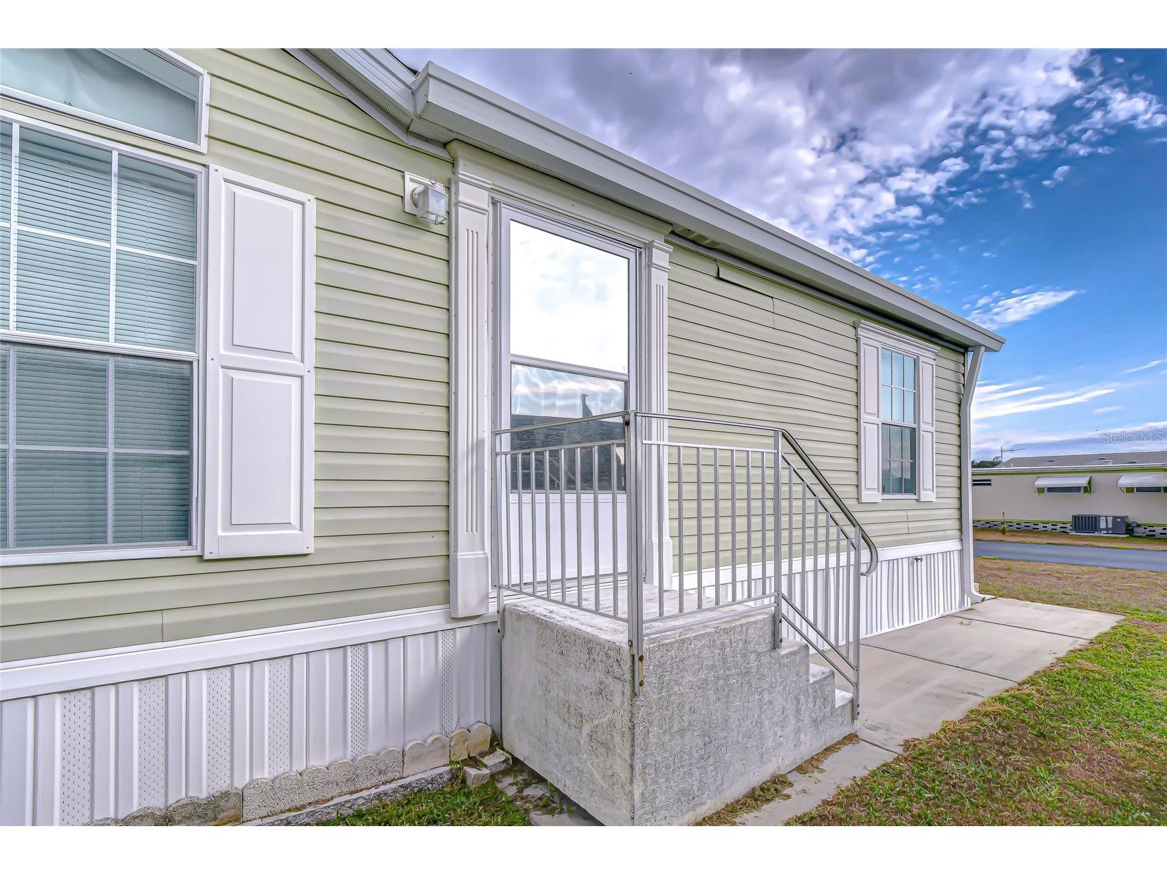 3337 Dawns Dell Zephyrhills FL 33541 TB8465612 image55