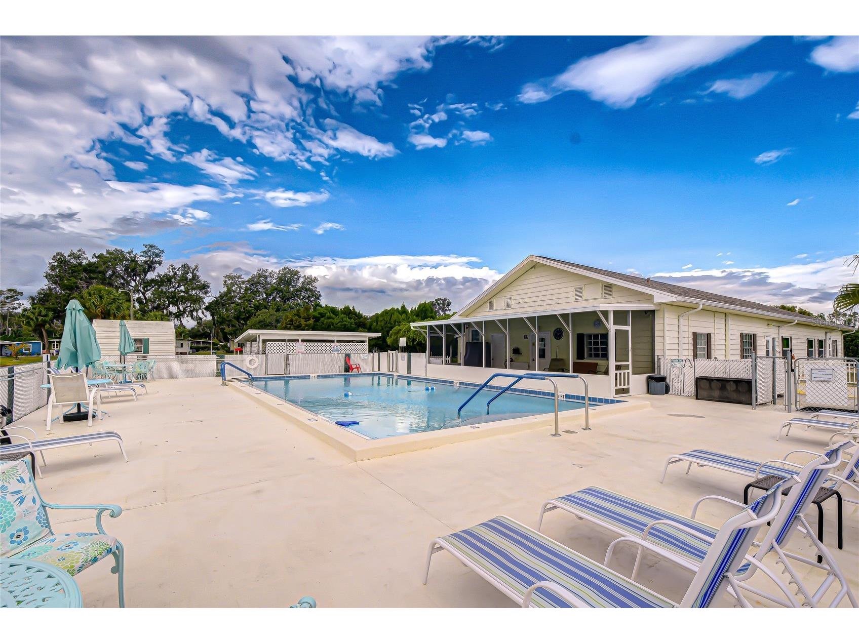 3337 Dawns Dell Zephyrhills FL 33541 TB8465612 image62
