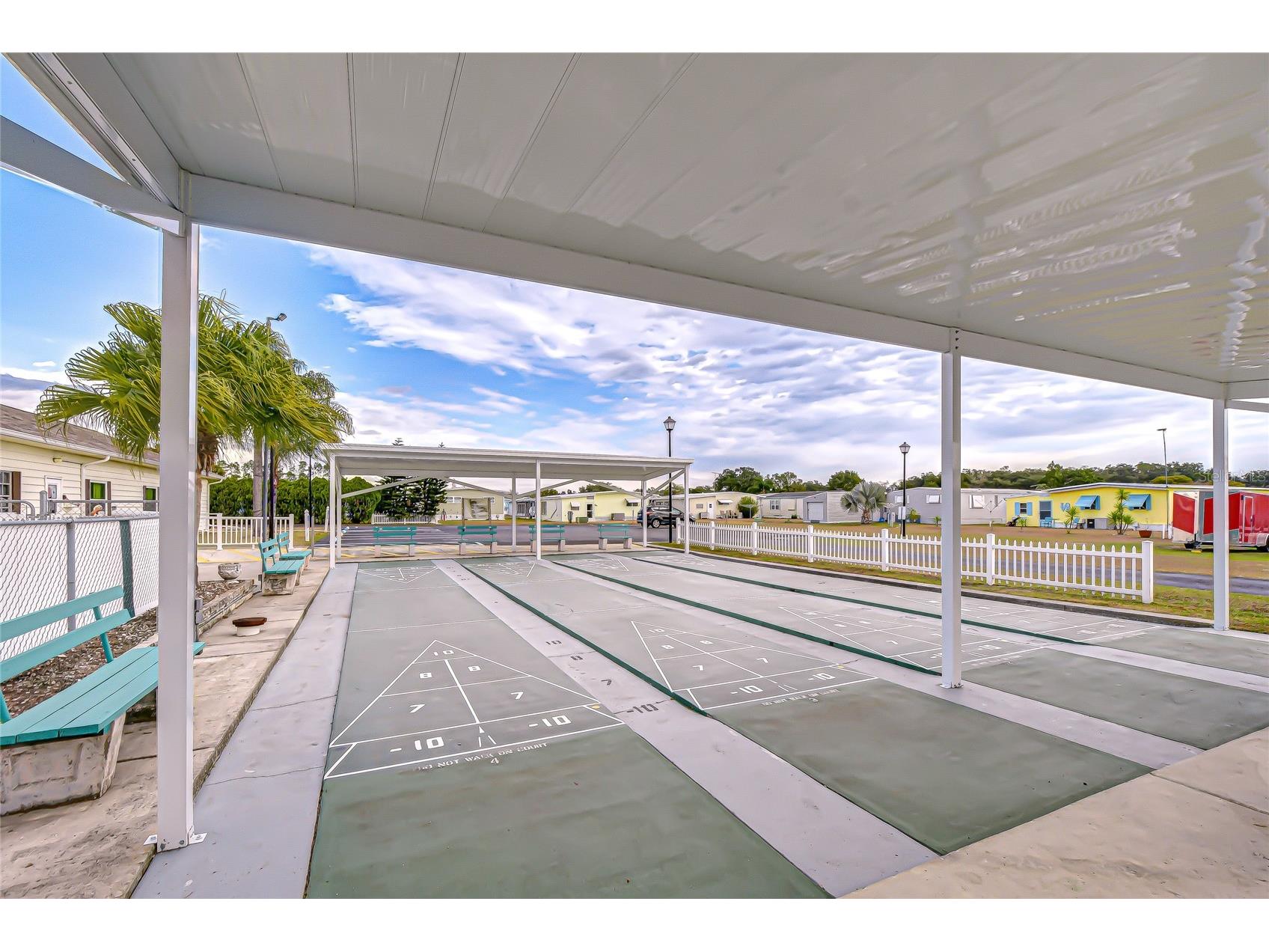 3337 Dawns Dell Zephyrhills FL 33541 TB8465612 image63