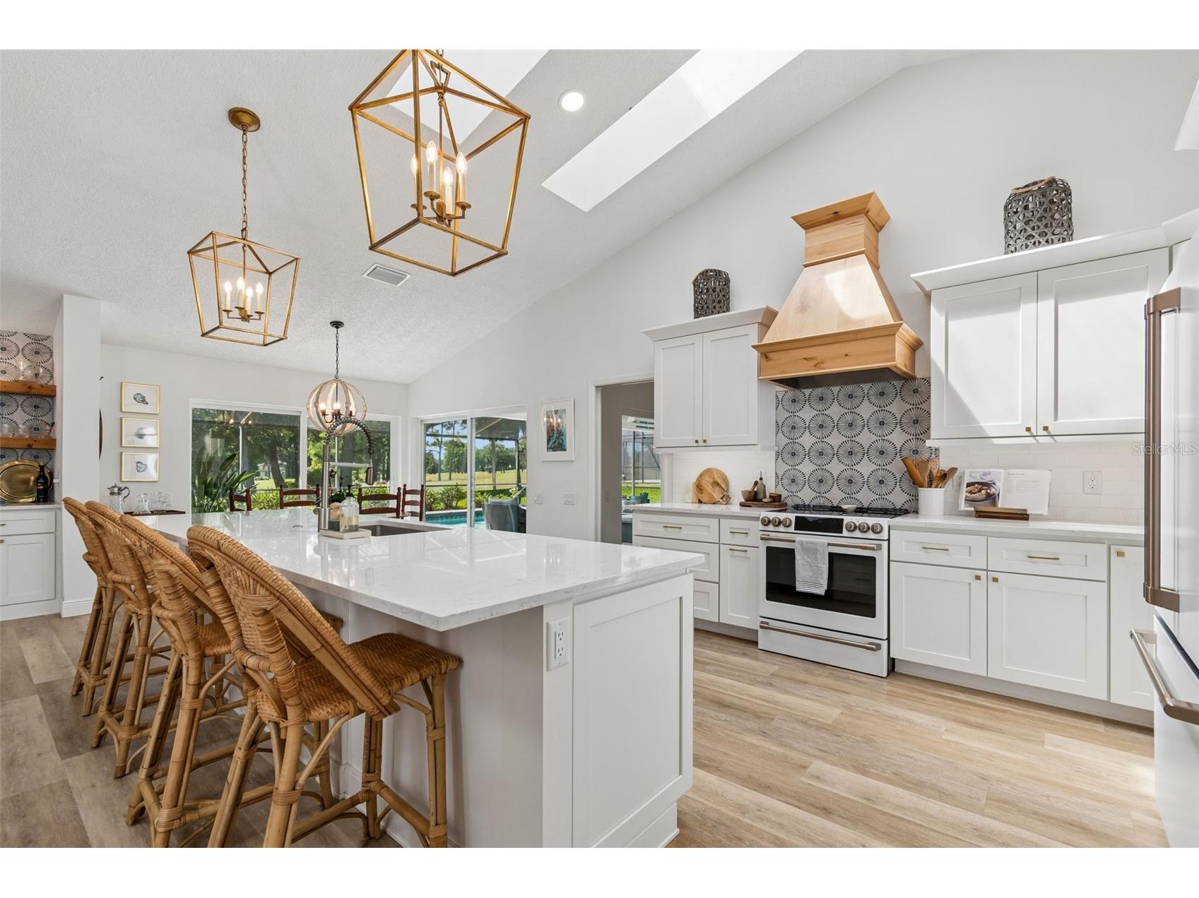 3337 Hyde Park Drive Clearwater FL 33761 TB8502388 image15
