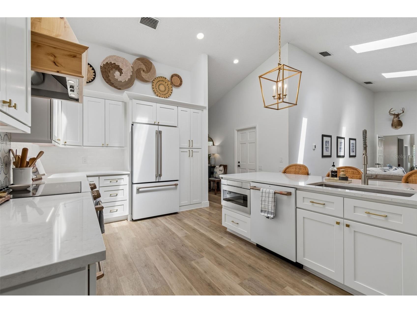 3337 Hyde Park Drive Clearwater FL 33761 TB8502388 image19