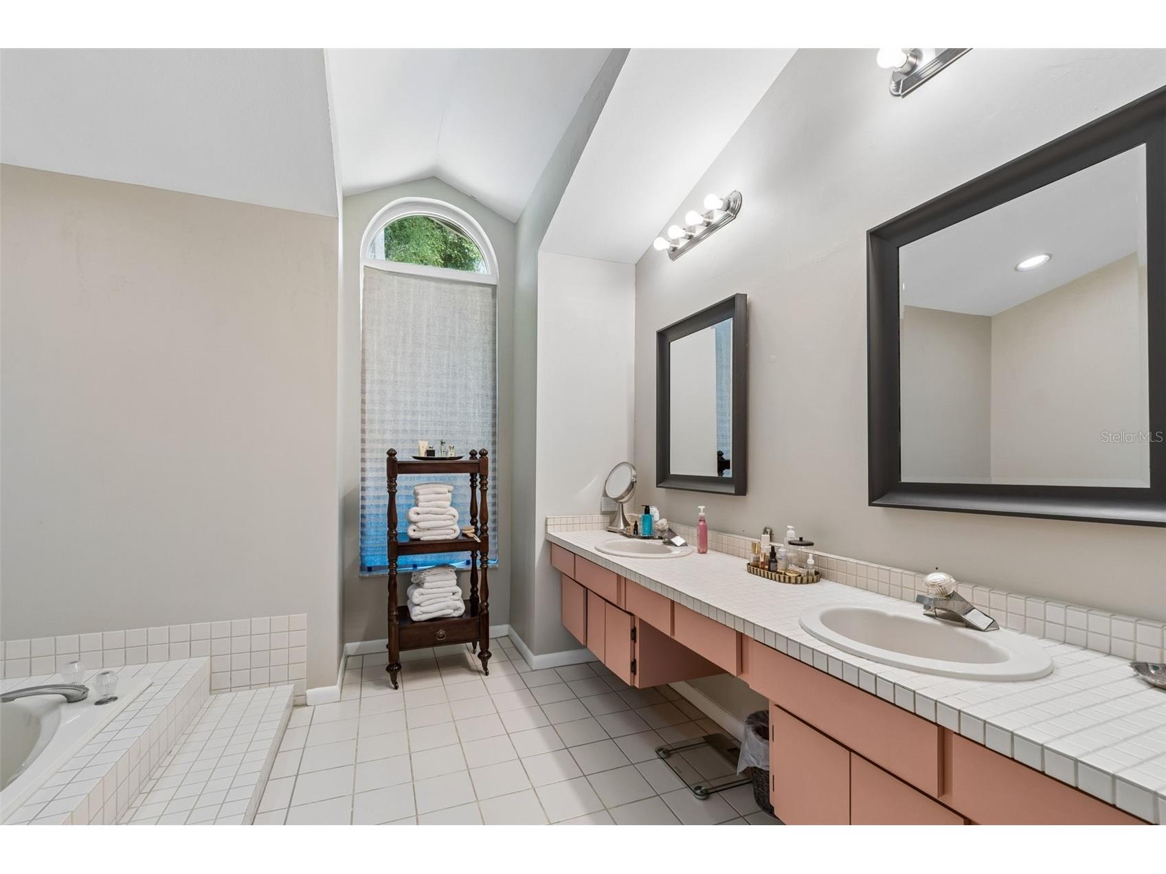 3337 Hyde Park Drive Clearwater FL 33761 TB8502388 image34