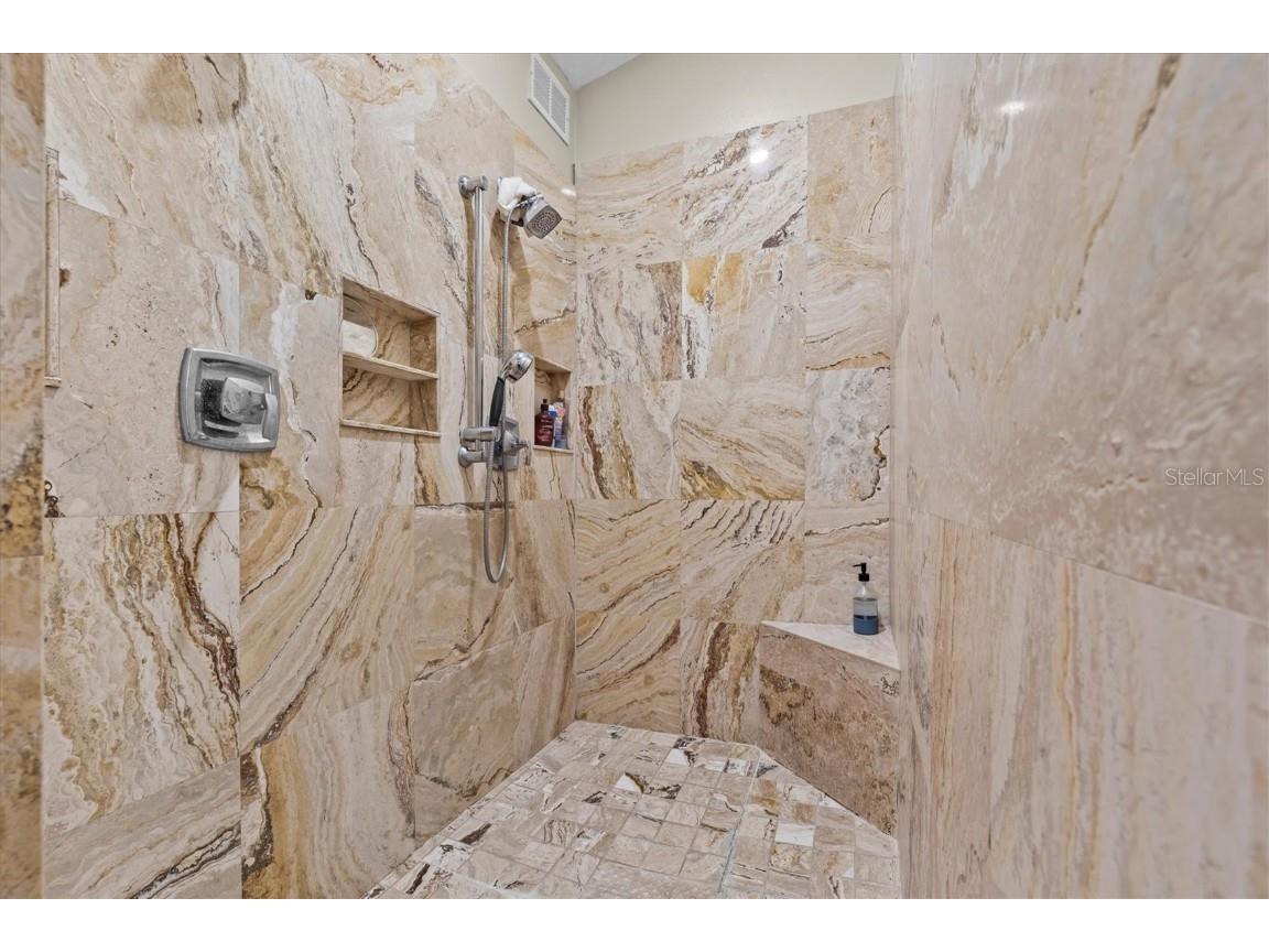 3337 Mangrove Drive Hernando Beach FL 34607 - DIRECT GULF ACCESS W7876978 image22