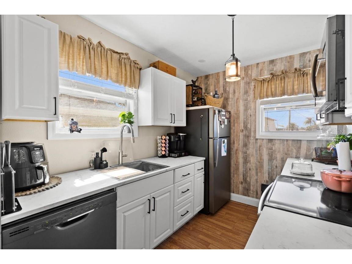 3337 Mangrove Drive Hernando Beach FL 34607 - DIRECT GULF ACCESS W7876978 image49