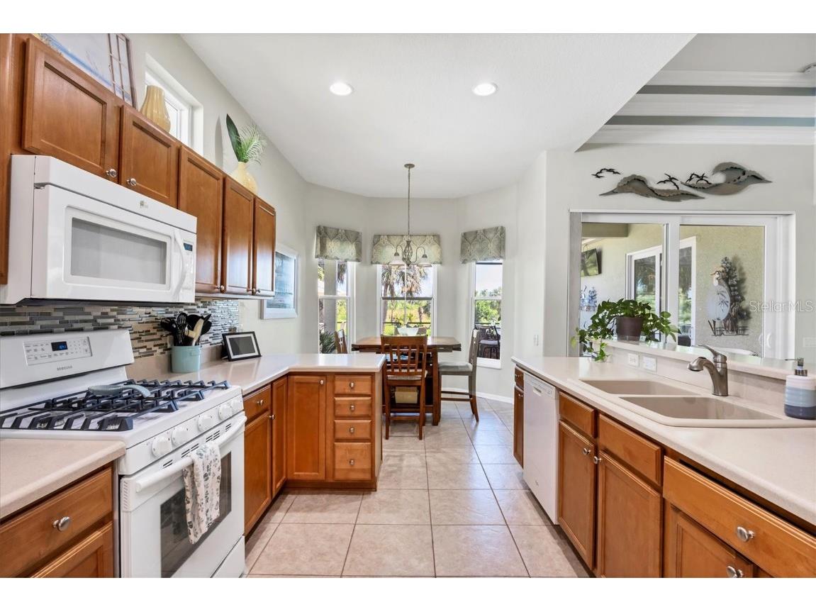 3337 Pine Shadow Circle North Port FL 34287 N6138342 image16