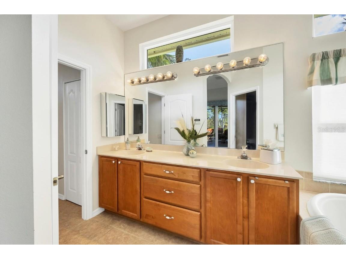 3337 Pine Shadow Circle North Port FL 34287 N6138342 image21