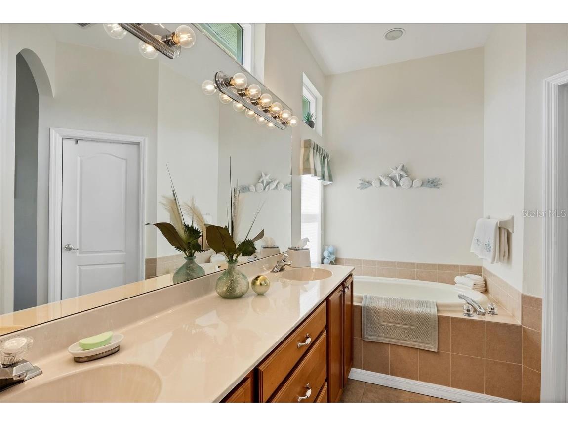 3337 Pine Shadow Circle North Port FL 34287 N6138342 image22