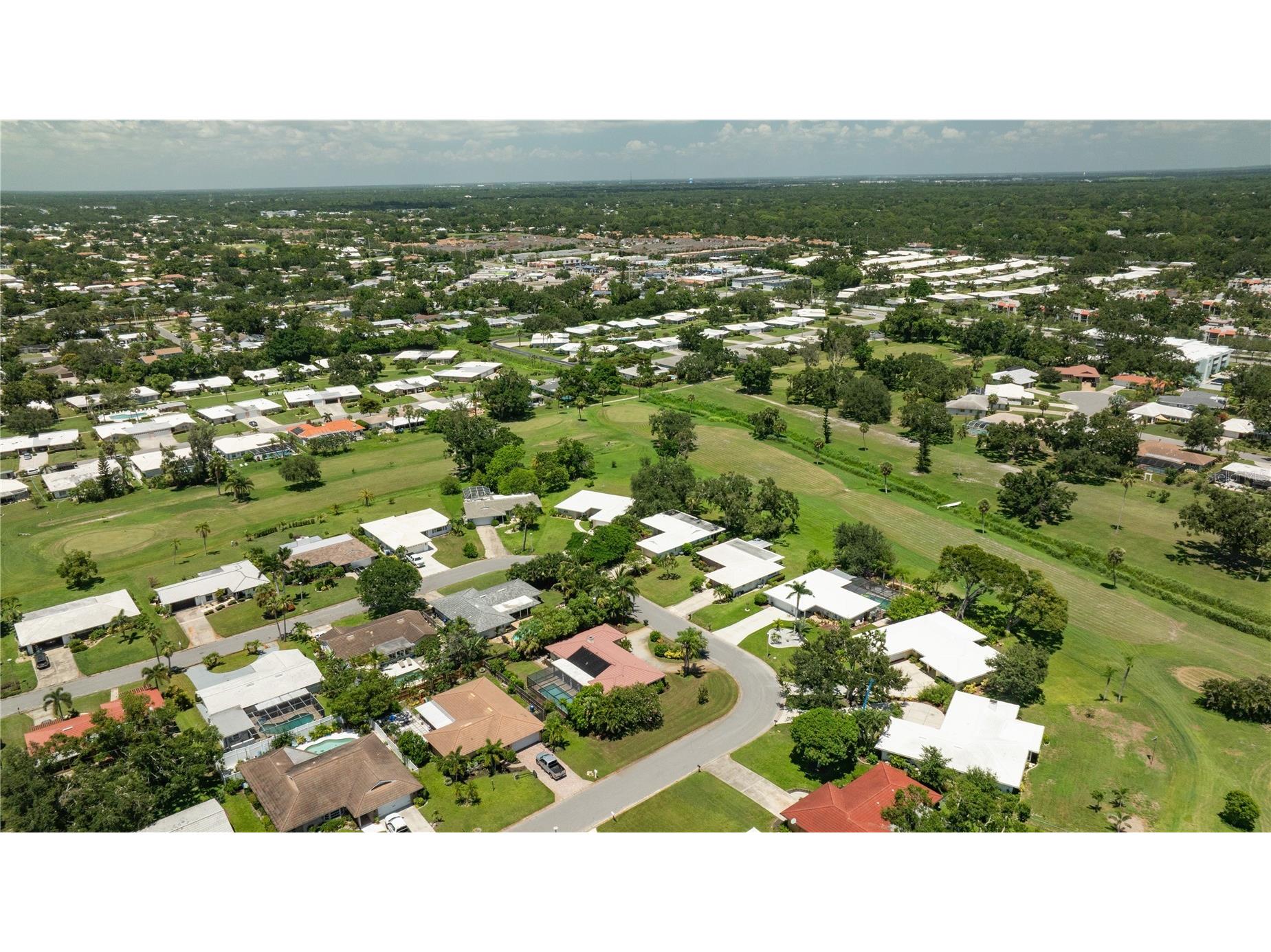 3337 Spring Mill Circle Sarasota FL 34239 A4660789 image50