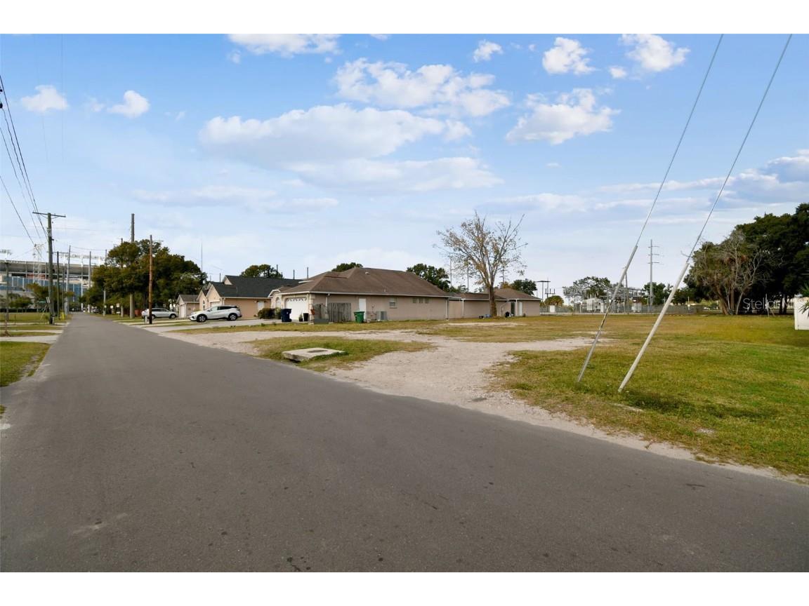 3337 W Woodlawn Avenue Tampa FL 33607 TB8457572 image2