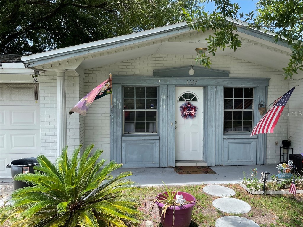 3337 Winder Drive Holiday FL 34691 W7857131 image1