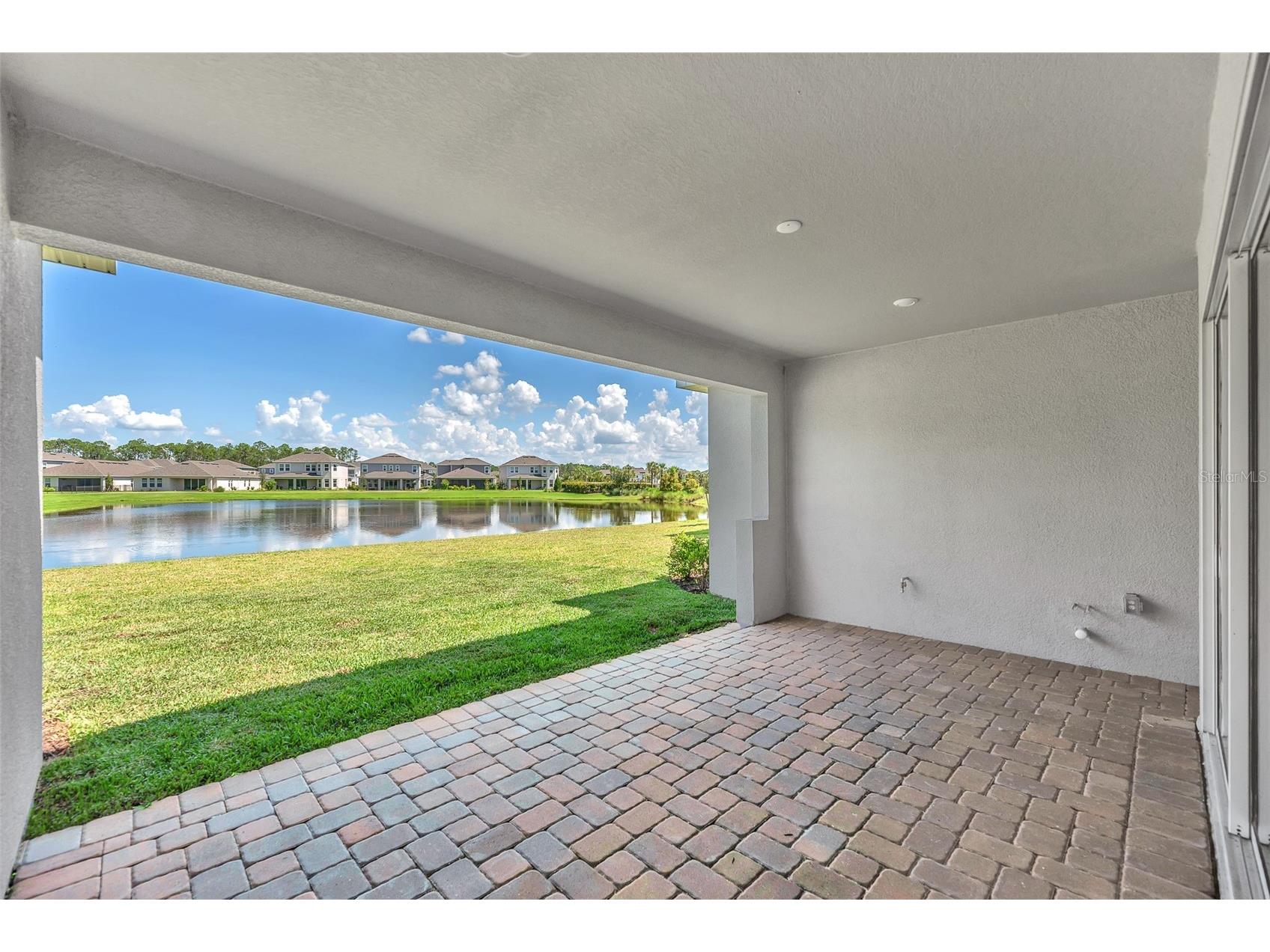 33372 Landsman Loop Wesley Chapel FL 33543 TB8514424 image4
