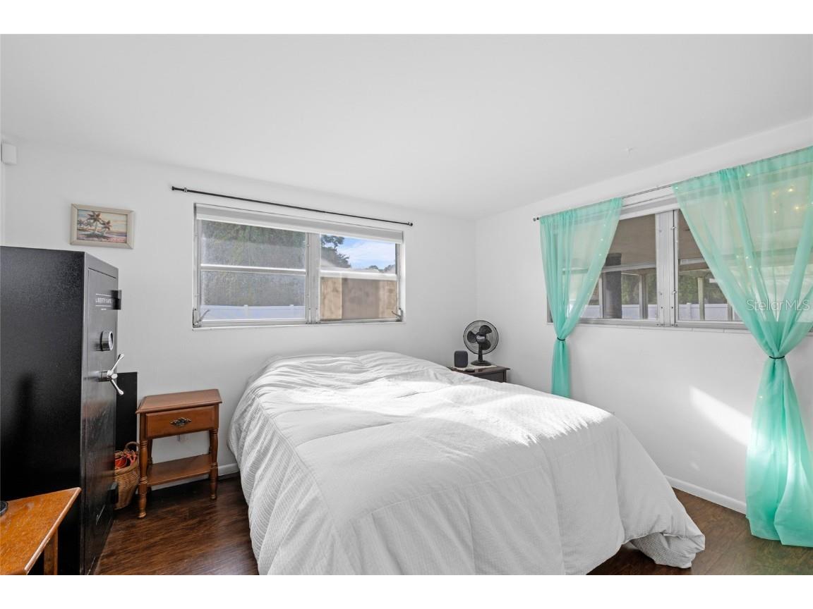 3338 Cambridge Drive Sarasota FL 34232 A4668260 image14