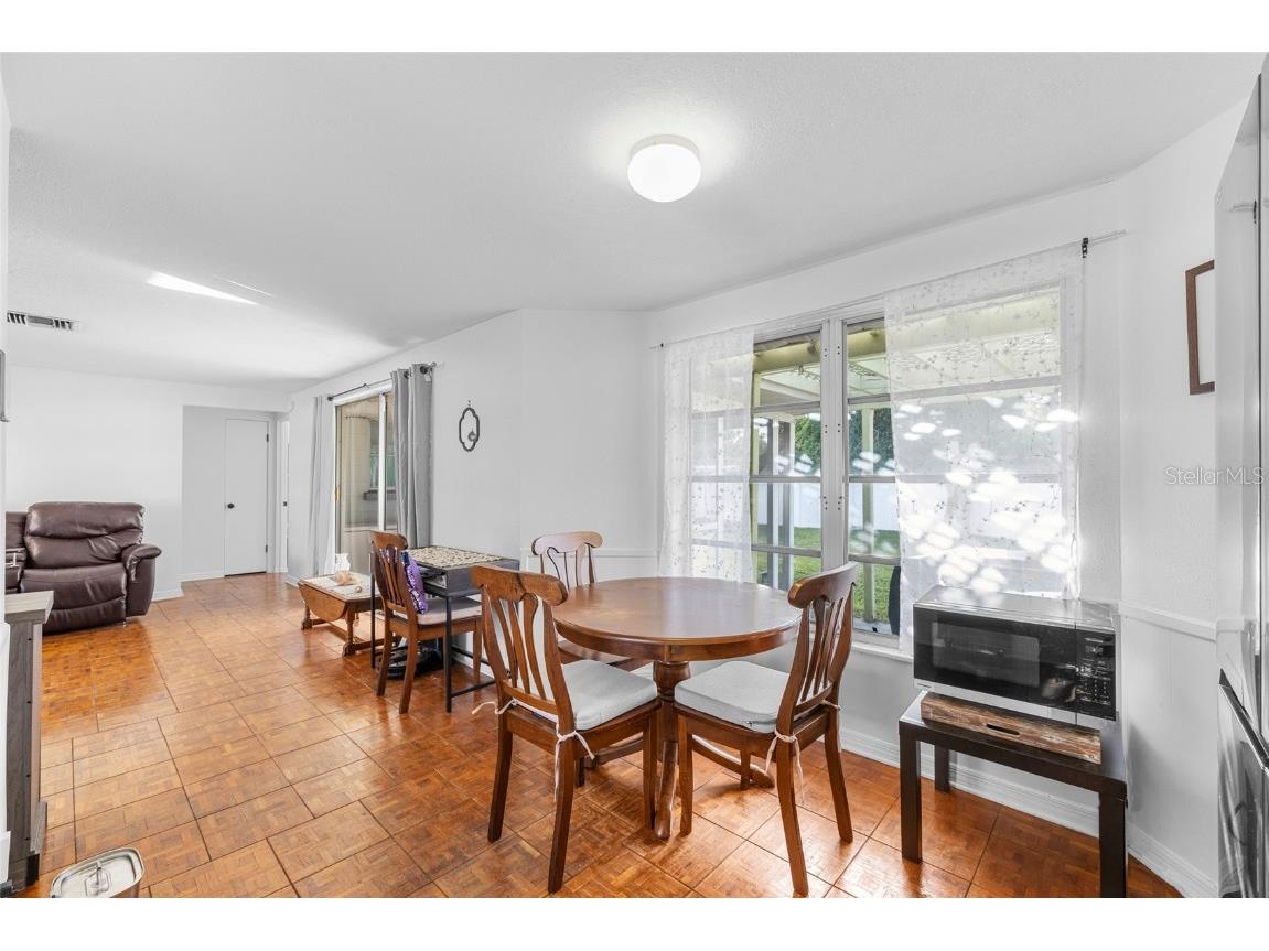 3338 Cambridge Drive Sarasota FL 34232 A4668260 image5