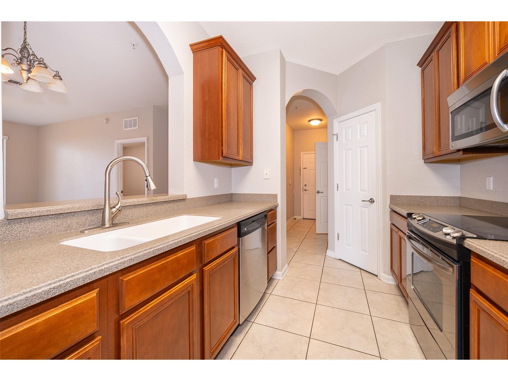 3338 Robert Trent Jones Drive #106 Orlando FL 32835 O6422746 image7