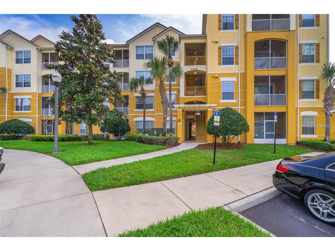 3338 Robert Trent Jones Drive #21004 Orlando FL 32835 O6171464 image1