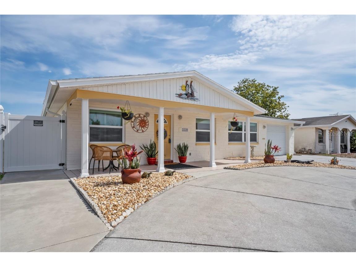 3339 Cincinnati Drive Holiday FL 34691 W7854105 image1