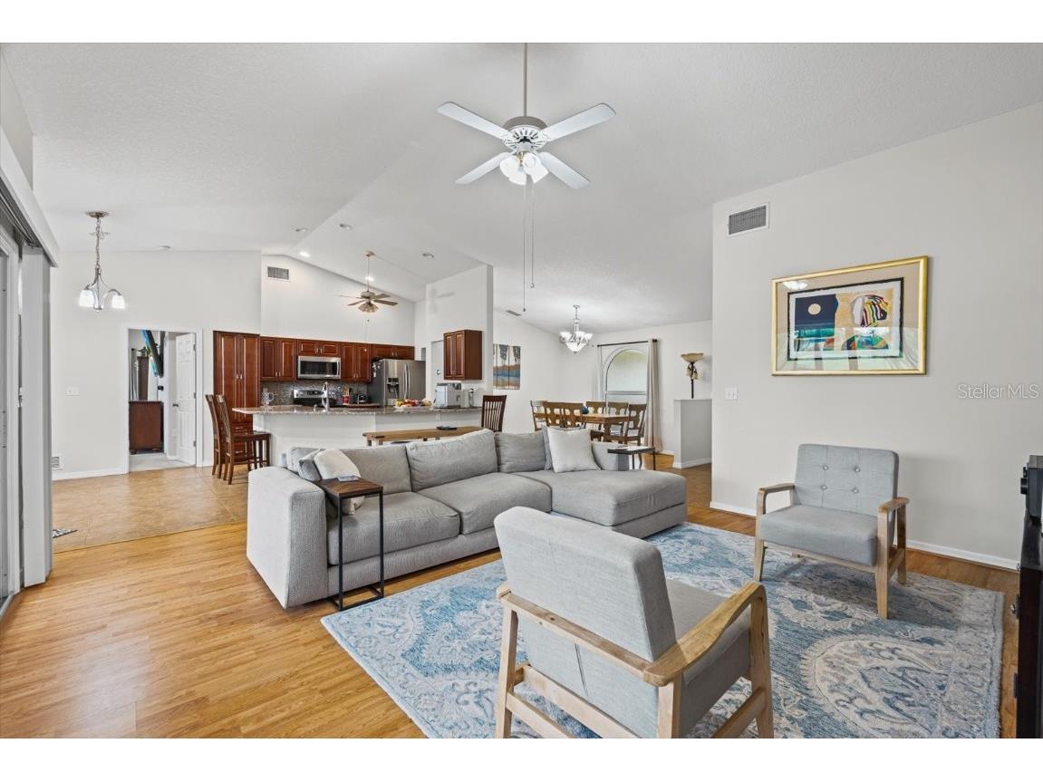 3339 Sheffield Circle Sarasota FL 34239 A4663227 image14