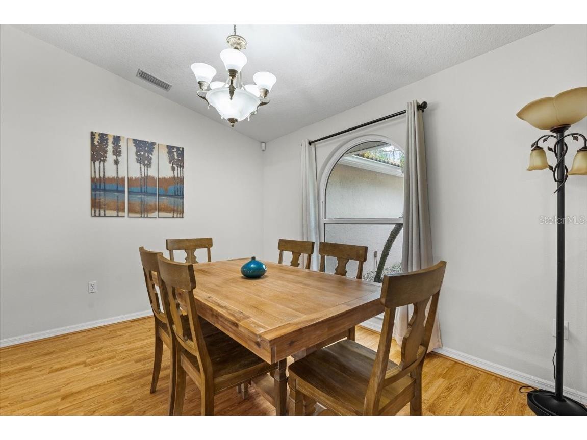 3339 Sheffield Circle Sarasota FL 34239 A4663227 image17