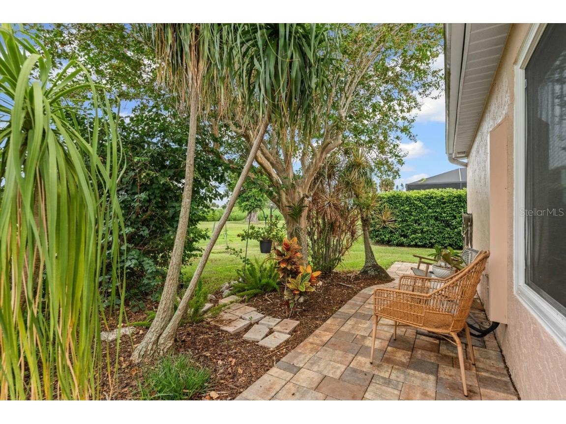 3339 Sheffield Circle Sarasota FL 34239 A4663227 image40