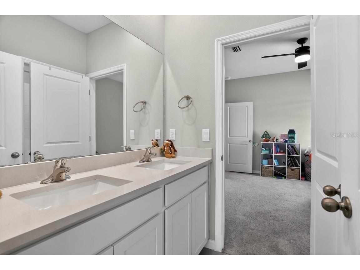 33391 Colburn Creek Way Wesley Chapel FL 33545 TB8455953 image25