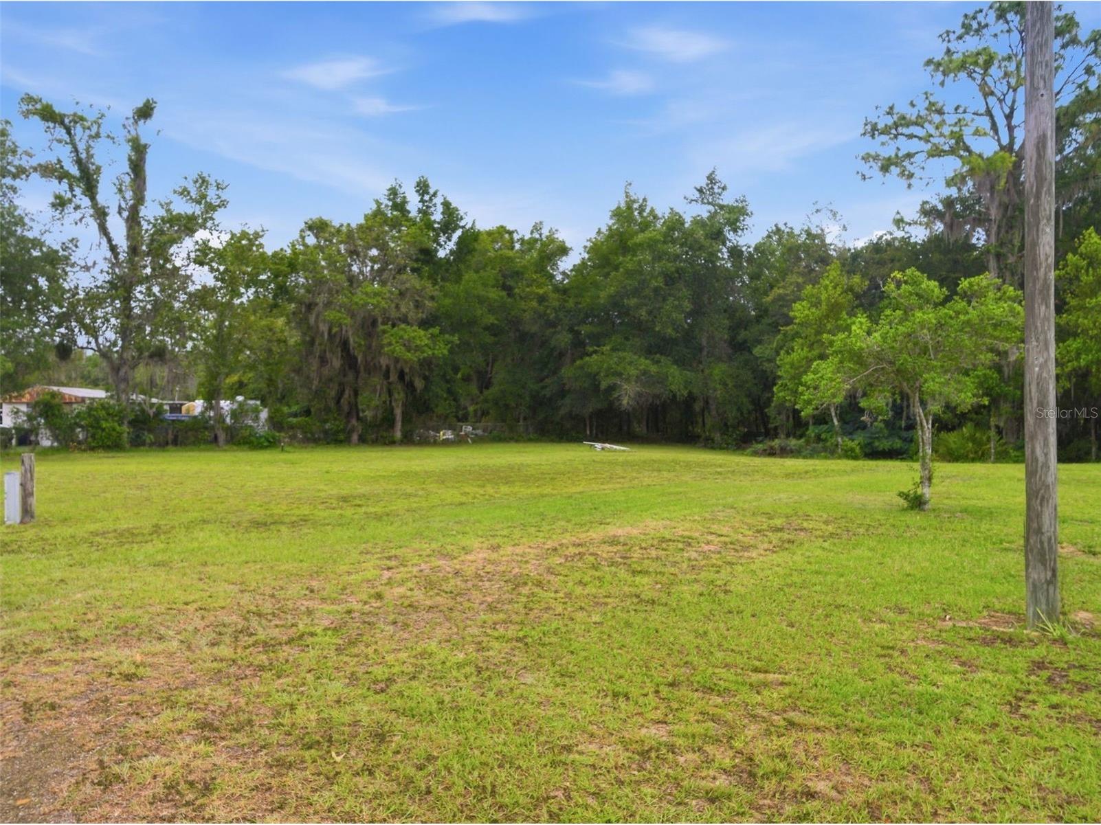334 7th Way Interlachen FL 32148 A4696721 image34