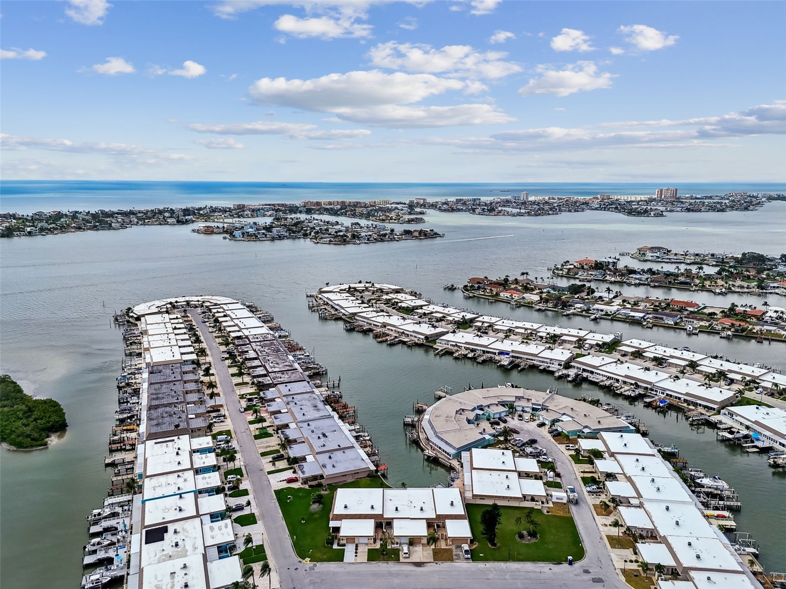 334 Boca Ciega Point Boulevard #606 Saint Petersburg FL 33708 TB8430689 image56