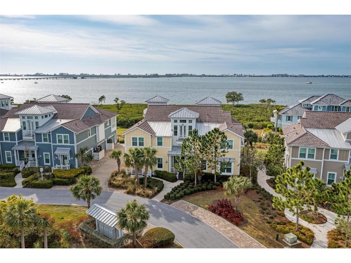 334 Castaway Cay Drive #101 Bradenton FL 34209 - ANNA MARIA SOUND A4557619 image1