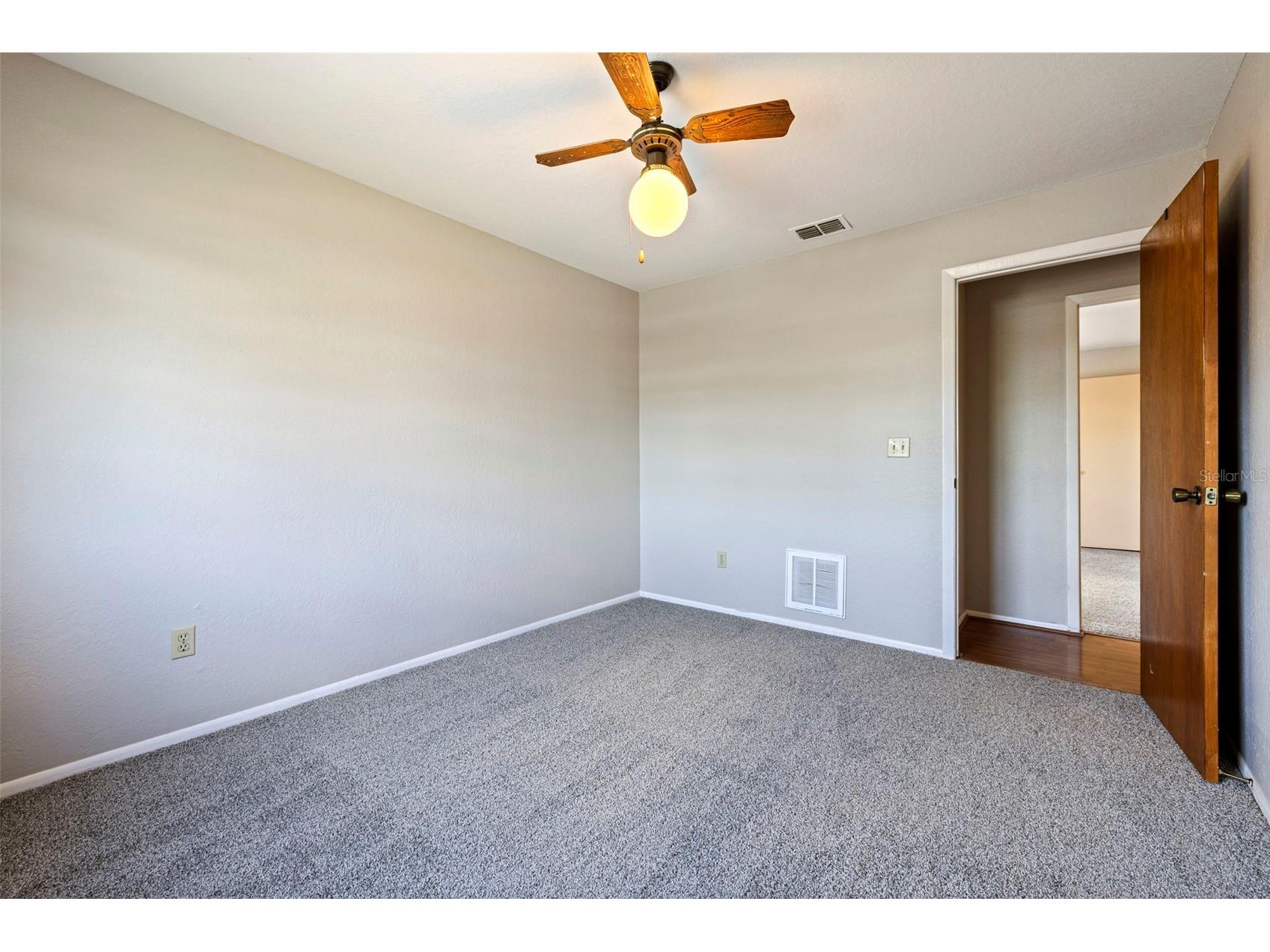 334 Crosswinds Drive Palm Harbor FL 34683 TB8497379 image24