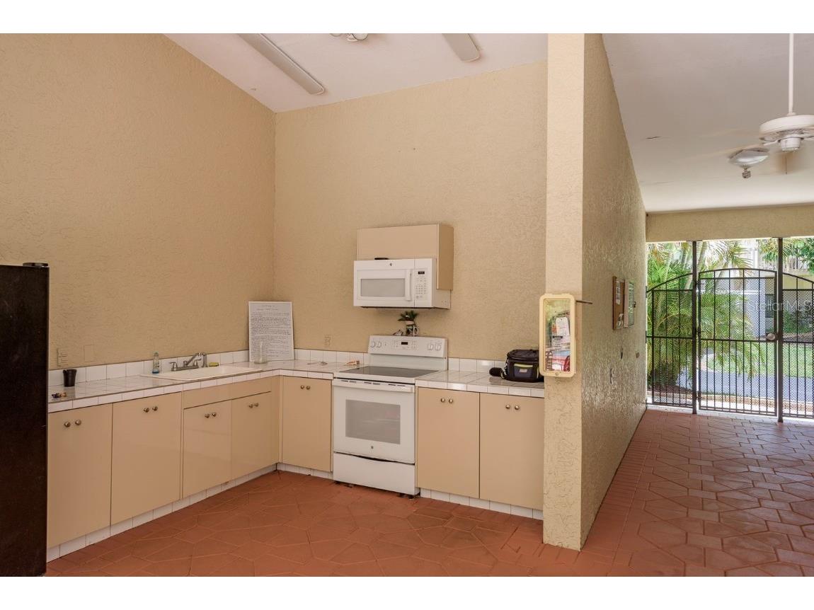 334 Los Prados Drive #421 Safety Harbor FL 34695 TB8433246 image33