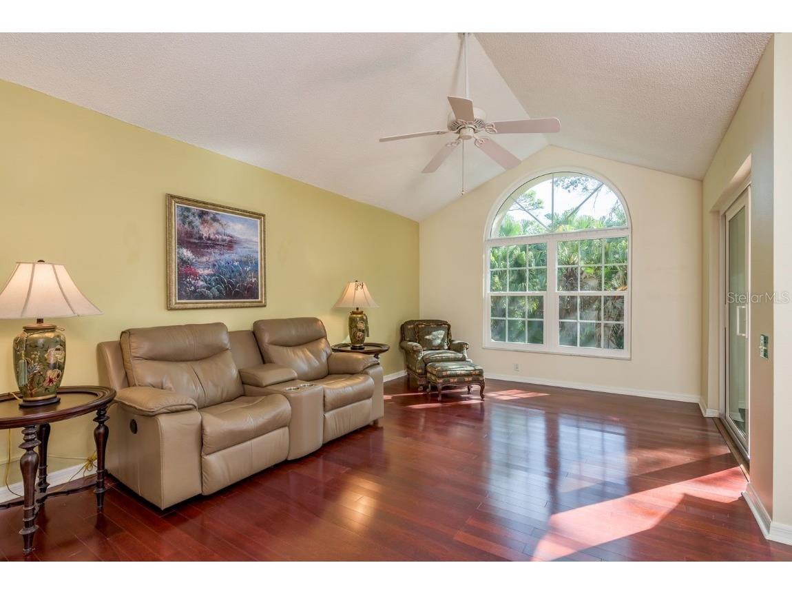 334 Los Prados Drive #421 Safety Harbor FL 34695 TB8433246 image7