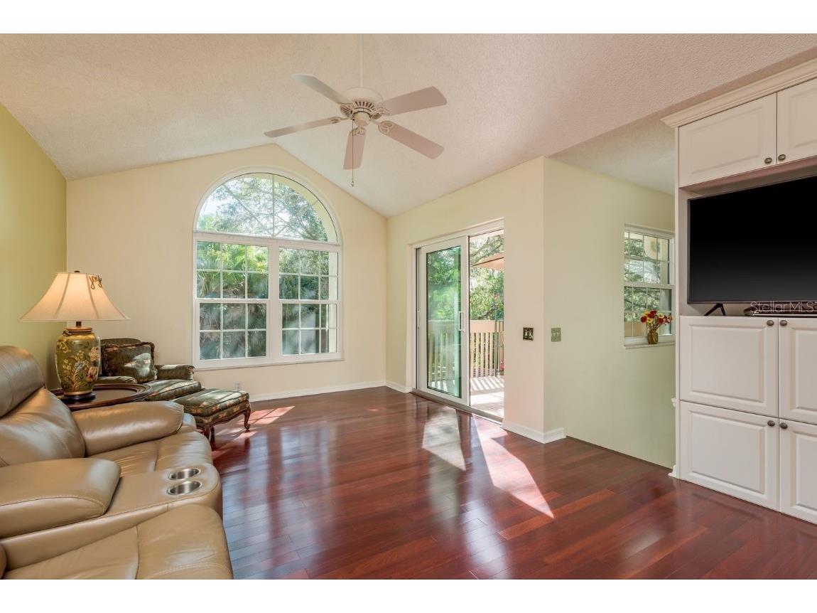 334 Los Prados Drive #421 Safety Harbor FL 34695 TB8433246 image8