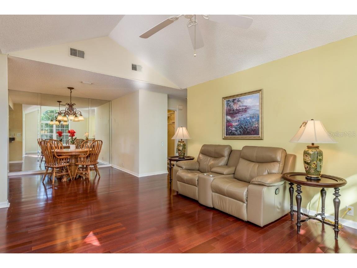 334 Los Prados Drive #421 Safety Harbor FL 34695 TB8433246 image9